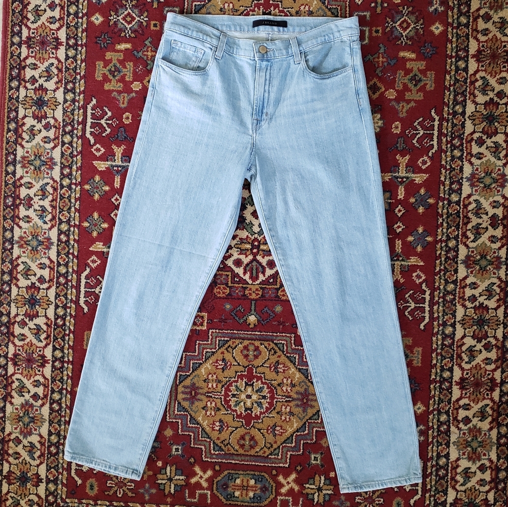 ❤ J. BRAND | Adele Stratocast Light Wash Mid-rise Straight Leg Jeans